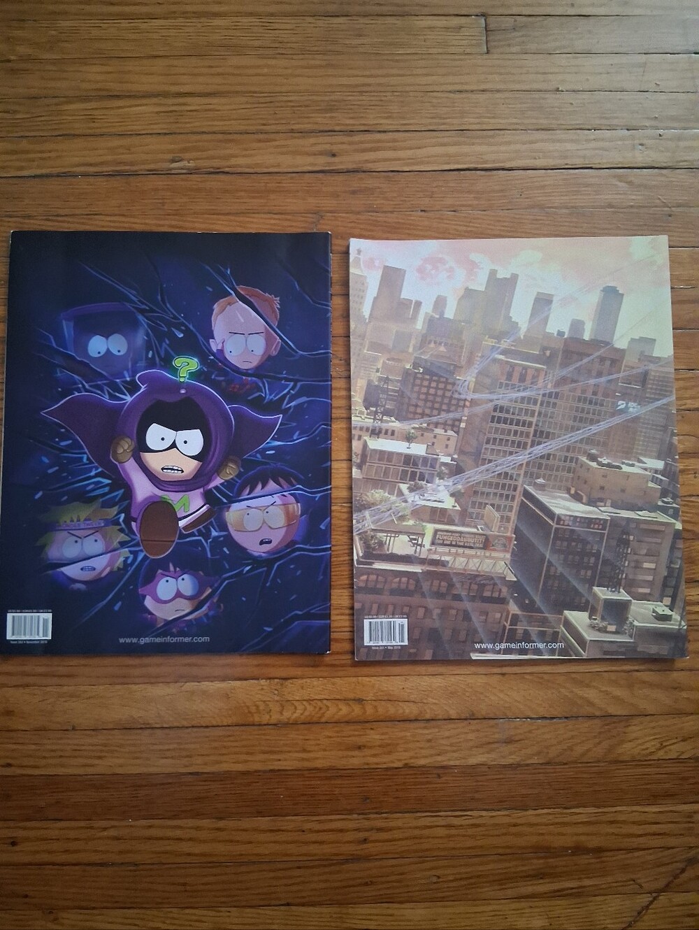 Game Informer Magazine - Picture 2 of 4
